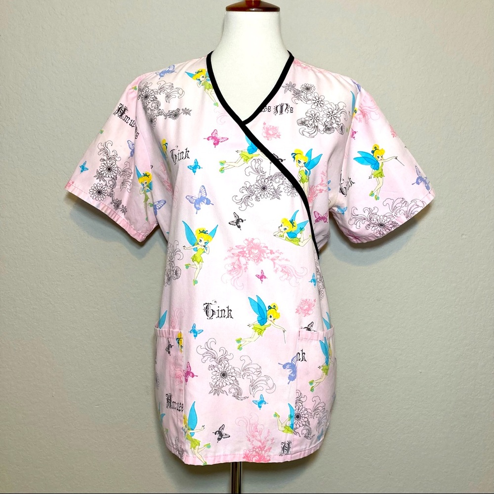 WONDERFUL WORLD OF DISNEY Amuse Me Tinkerbell Scrub Top Size Medium